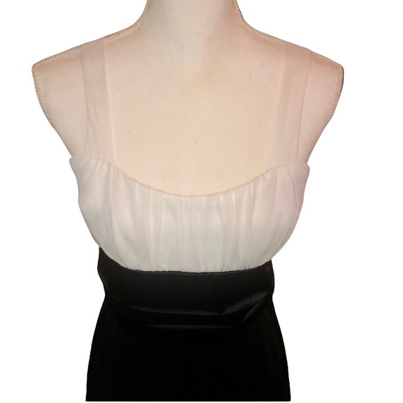 Women’s Black & White Mini Dress (by Tulip) - Picture 2 of 16